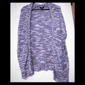 Nollie no sleeve sweater